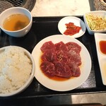 焼肉どうらく - 
