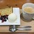 Cafeいーとこ - 料理写真:・本日の珈琲と・シフォンケーキ〜アイスクリーム添え