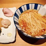 貪瞋癡 - 氷見産煮干しラーメン