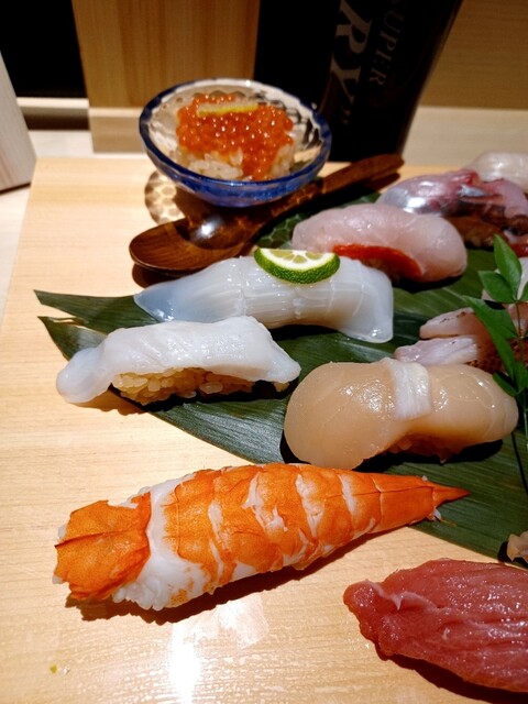 by すいか。777 : 日本橋 すし処 二ノ宮 麻布十番店 - 麻布十番/寿司