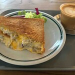 アーモンド ホステル アンド カフェ - 