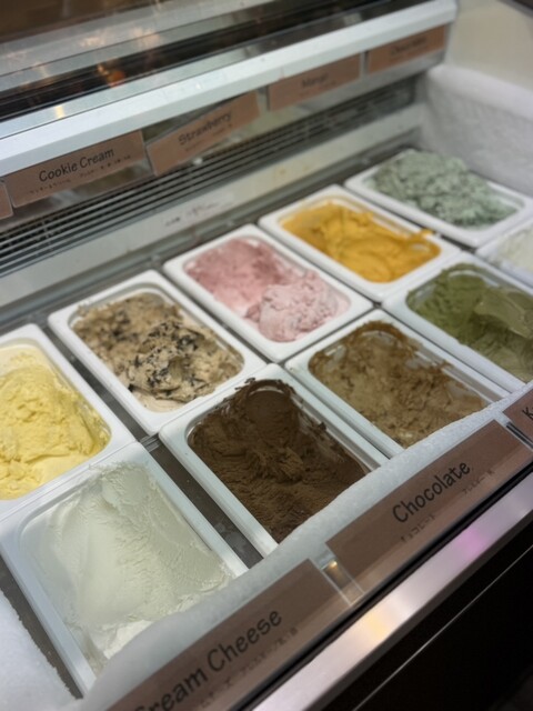 エイチズクリーム 阪急西宮ガーデンズ店 （H's CREAM【旧店名】MANGO