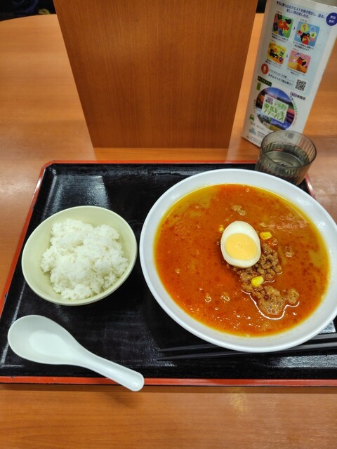 半田屋 滝沢ハイウェイ食堂(上り) &ndash; 巣子の絶品定食と高速サービス