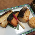 銀だら、しゃけ、かれいの三点盛り