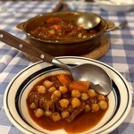 エル・カステリャーノ - ハチノスの煮込　お皿に取り分けました