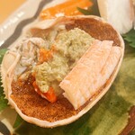 貴山 - 今シーズンナンバーワンの香箱でした