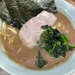 横浜ラーメン 武蔵家  - 