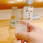 貴山 - グラスはバカラです