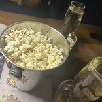 中目黒　ピッツェリア8 - ポップコーントリュフ風味