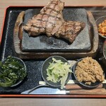 感動の肉と米 - 料理写真: