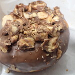 ドーナツ工房　レポロ - 三種のナッツとヘーゼルナッツチョコレート