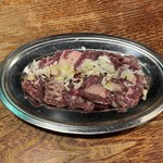 もつ焼屋炙 - ガーリックサガリ