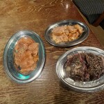 もつ焼屋炙 - 切り落としサガリ・上ミノ・シマ腸