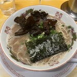 とんこつラーメン よかろうもん - 