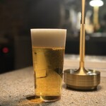 裏篠田 - ビールも泡が美味しい