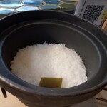 黒毛和牛ホルモン 大衆焼肉しんすけ - 