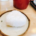 そば処奴一 - おにぎり2ヶ  ¥200