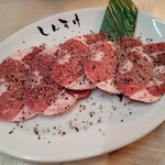 黒毛和牛ホルモン 大衆焼肉しんすけ - 