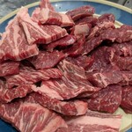焼肉山吉 - カルビ、ロース、ハラミ2人前