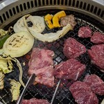 焼肉山吉 - ハラミと特上ロース