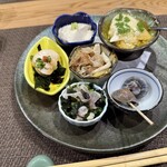 魚料理・もつ鍋  山咲き - 