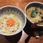 焼鳥 酉乃洲 - 〆の釜玉ラーメンとパイタンラーメン