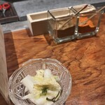 焼鳥 酉乃洲 -  箸休め〜白菜の浅漬け〜