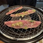 ホルモン焼肉 縁 赤羽店 - 