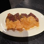 五反田 大衆焼肉 暴飲暴食 - 