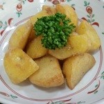 ひげ - 「揚げポテト」（380円）