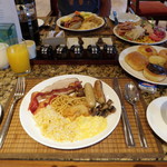 Suku Restaurant - 卵料理・ソーセージ・ベーコンなどのベーシックなものからミーゴレンやナシゴレンまで♪