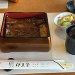鰻割烹 伊豆栄 本店 - 
