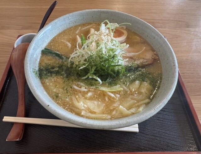 らーめん め組 - 蔵王（ラーメン）の写真