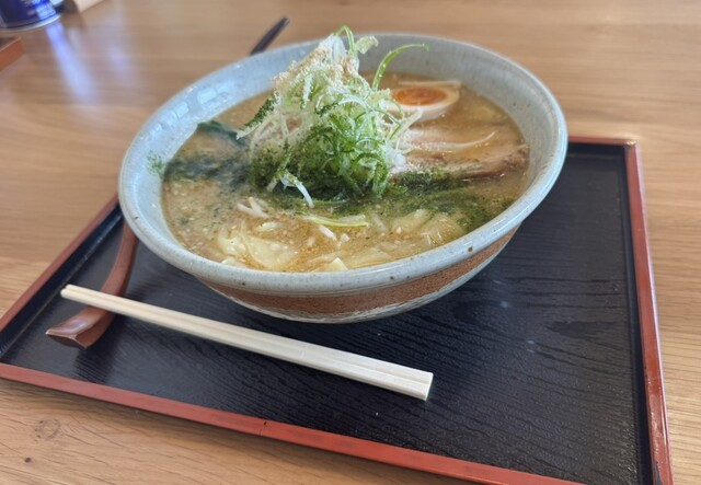 らーめん め組 &ndash; 蔵王の本格ラーメンと心温まるサービス