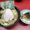 ラーメン 杉田家 千葉祐光店