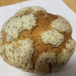 COCO PAN Craft Bakery - 紅茶のメロンパン