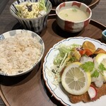 鉄板焼 鶏料理 かしわ 阪急西宮ガーデンズ店 - 