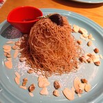 むさしの森珈琲 - 料理写真:中にはアイスとパンケーキ♪