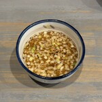 麺房 鶏くらふと - 濃厚なおつけそば（醤油） ¥1,100 のつけ汁