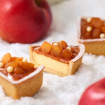 BAKE CHEESE TART - 焼きたてタルト アップルシナモンチーズ