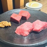 焼肉にくがとう - 