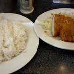 とんかつ店 みのや - ロースとんかつ定食 900円