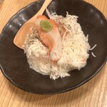 寿司 牡蠣 新宿スシエビス 新宿西口小滝橋通り - ほぼ蟹サラダ