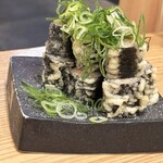 寿司 牡蠣 新宿スシエビス 新宿西口小滝橋通り - 揚げ納豆巻き