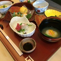 昼会席