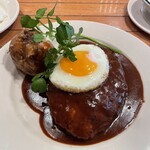 つばめキッチン - 大きなハンブルグステーキ