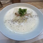 츄우카 소바 로쿠 - 濃厚鶏白湯（限定麺）