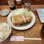 厚切りレアとんかつ やまとん - 