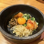 チヂミのやすす - 石焼ビビンバ