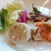 フォルク キッチン オールデイダイニング  - 